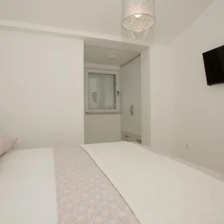 Apartment Branka *