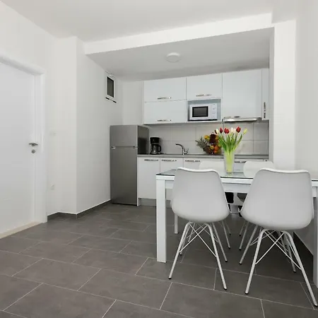 Apartment Branka *