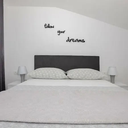 Apartament Branka *